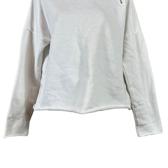 Lime & Vine White Rose Gold Zipper Cropped Sweatshirt - Picture 3 of 11